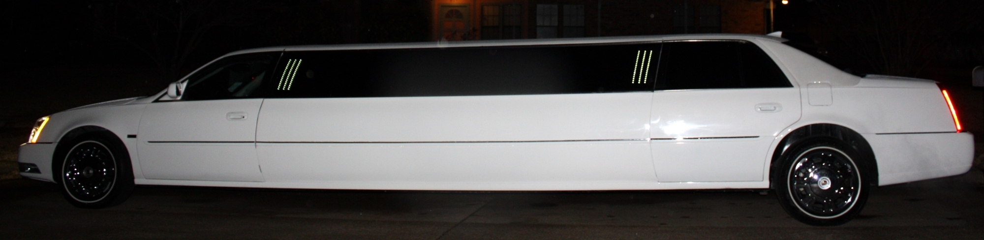 2011 Cadillac DTS 130 Inch Stretch Limousine