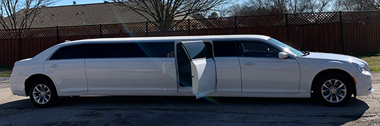 Click Here To See Our Lincoln Chrysler 300 5th Door limo Exterior - The Ultimate In Classic Looks